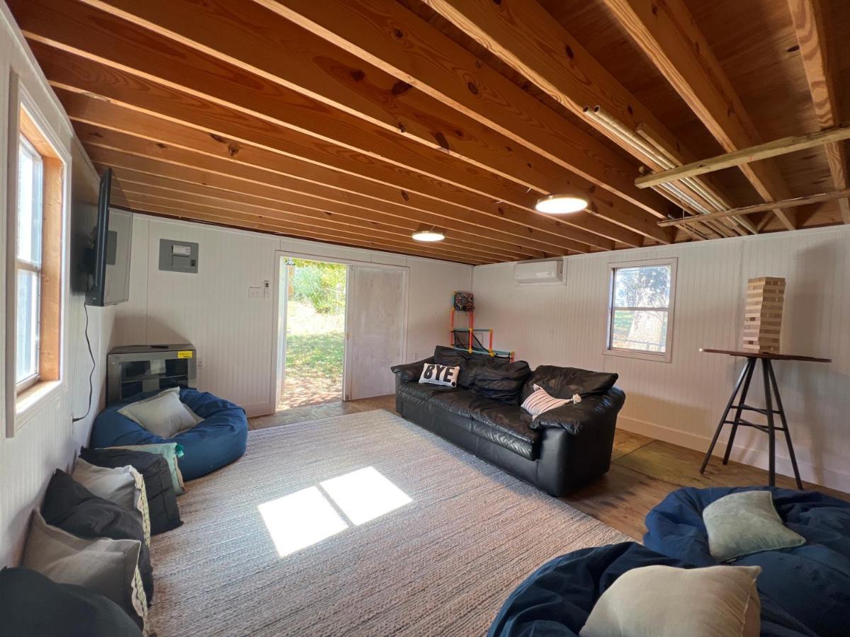 5Br 4B Huge Space With 2 Level Game Barn Greenville Zewnętrze zdjęcie